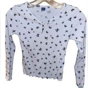 Old Navy | GIRLS | Floral Print V-Neck Long Sleeve Top